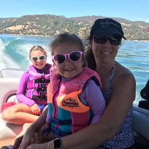 Meet your Posher, Deborah